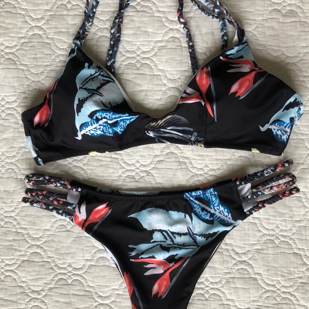 Bikini